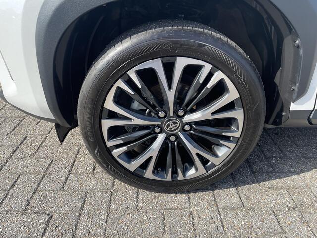Toyota YARIS Cross 1.5 Hybrid Executive