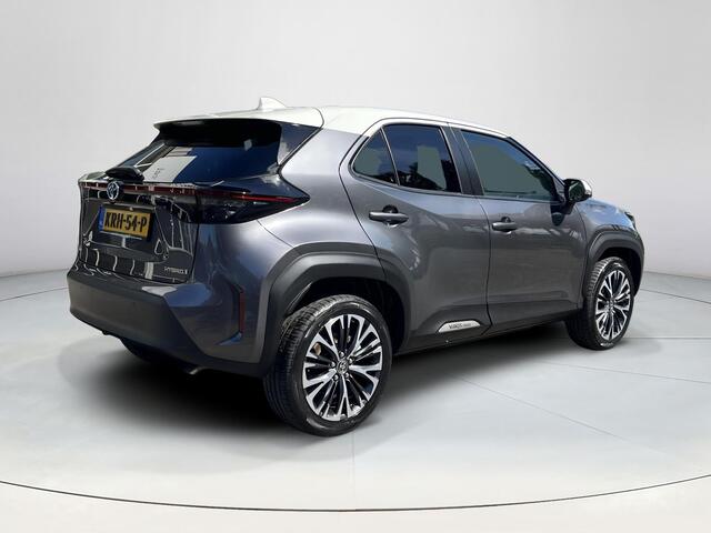 Toyota YARIS Cross 1.5 Hybrid Executive | Carplay | Head up display| Stoelverwarming | 18 inch LM-velgen | Parkeersensoren |