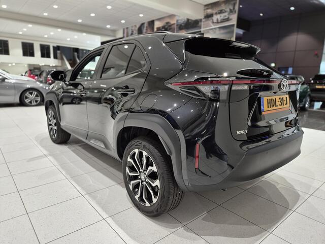 Toyota YARIS Cross 1.5 Hybrid 130 Dynamic | Automaat | Camera | Stoelverwarming | Navigatie |