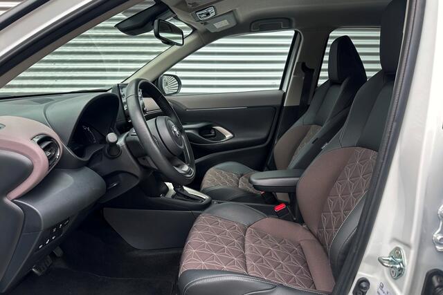 Toyota YARIS Cross 1.5 Hybrid Executive 360Gr. Camera