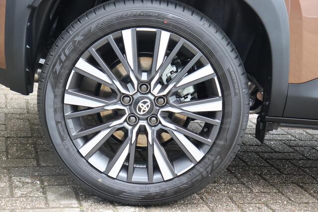 Toyota YARIS Cross 1.5 Hybrid 130 Executive , Nieuw en direct leverbaar met €2.500 demovoordeel