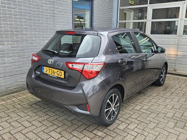 Toyota YARIS 1.0 VVT-i Connect Inclusief Afleveringskosten