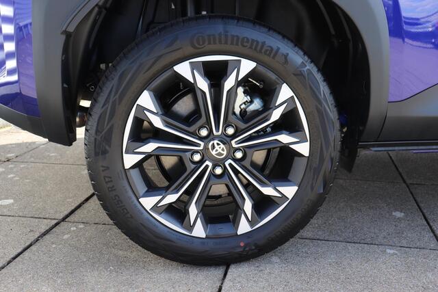 Toyota YARIS Cross 1.5 Hybrid 130 First Edition, Comfort Pack, Stuur & Stoel verwarming, BSM, Sensoren, Verwacht november, Inruilpremie €2.500,-!