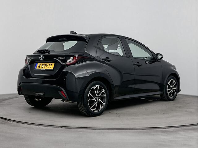 Toyota YARIS 1.5 Hybrid Active | Dealer onderhouden | Slechts 3265KM! | 16" Dynamic Velgen | Climate Control | Cruise Control Adaptive | Apple CarPlay/Android Auto | Achteruitrijcamera |