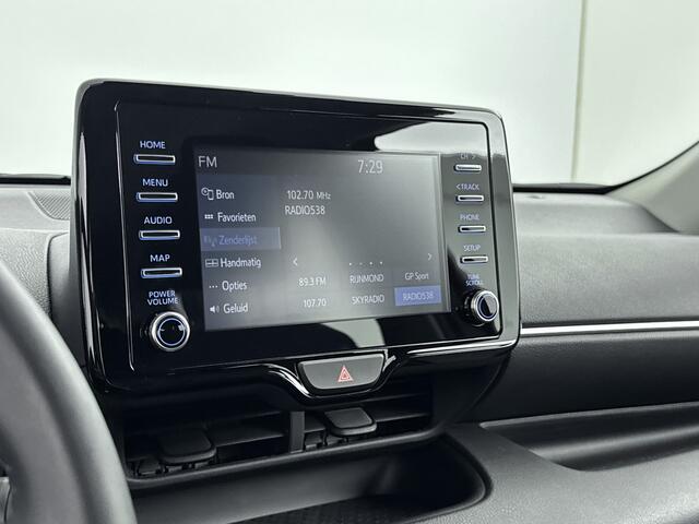 Toyota YARIS 1.5 Hybrid Active | Dealer onderhouden | Slechts 3265KM! | 16" Dynamic Velgen | Climate Control | Cruise Control Adaptive | Apple CarPlay/Android Auto | Achteruitrijcamera |