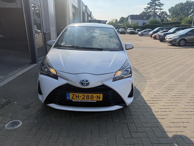 Toyota YARIS 1.5 Hybrid Active