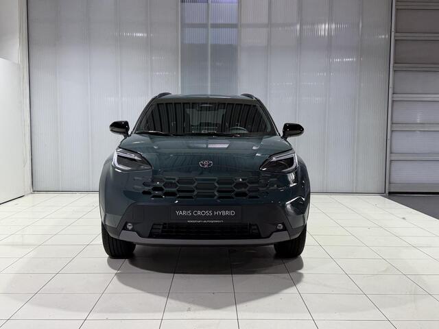 Toyota YARIS Cross 1.5 Hybrid 130 First Edition Direct leverbaar, Comfort Pack, € 2.500,- inruilpremie