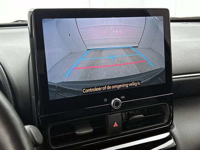 Toyota YARIS Cross 1.5 Hybrid 115 First Edition + | BTW voertuig | Stoel+stuurverwarming | Parkeersensoren voor+achter |