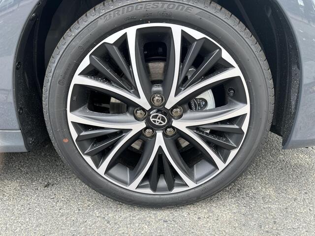 Toyota YARIS 1.5 Hybrid 115 Dynamic