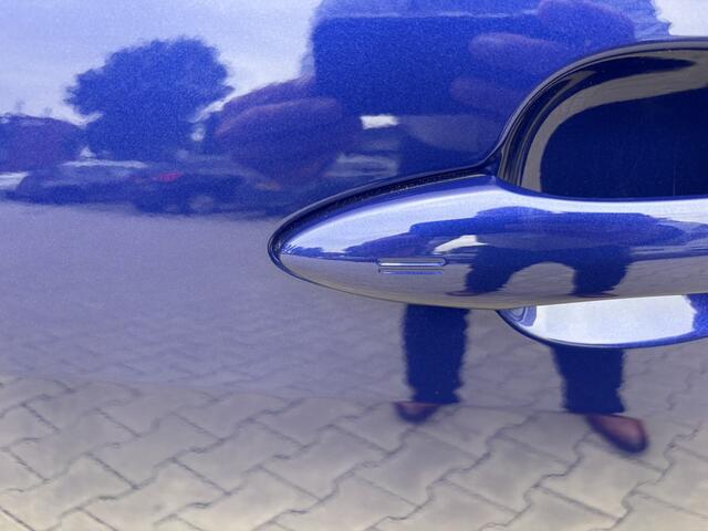 Toyota YARIS 1.5 Hyb. 130 Executive | Panoramadak | JBL | Blindspot