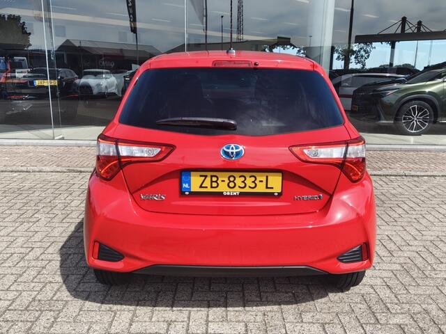 Toyota YARIS 1.5 Hybrid Dynamic | NL Auto | Navi | Keyless Entry & Start | Cruise Control