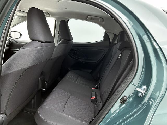 Toyota YARIS 1.5 Hybrid 115 Dynamic + Comfort Pack *NIEUW* | Direct uit voorraad leverbaar |