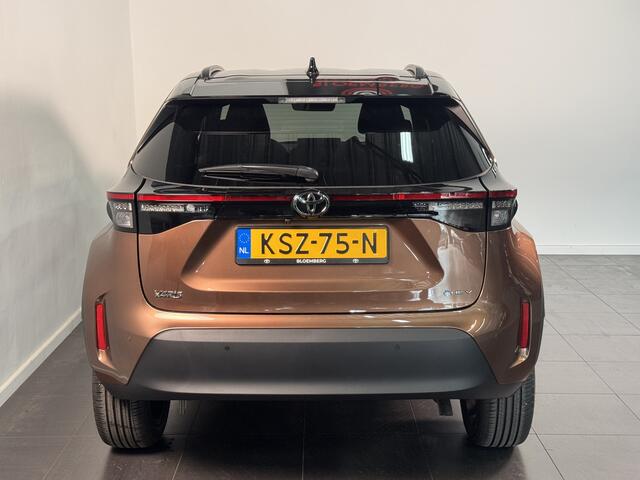 Toyota YARIS Cross 1.5 Hybrid 130 Executive | Premium Pack | JBL Audio | Head-up Display |