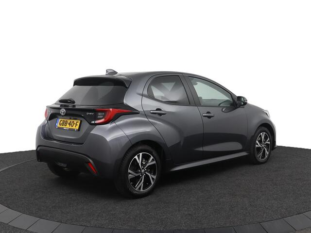 Toyota YARIS 1.5 Hybrid 115 First Edition | Parkeercamera | Keyless | Climate control |