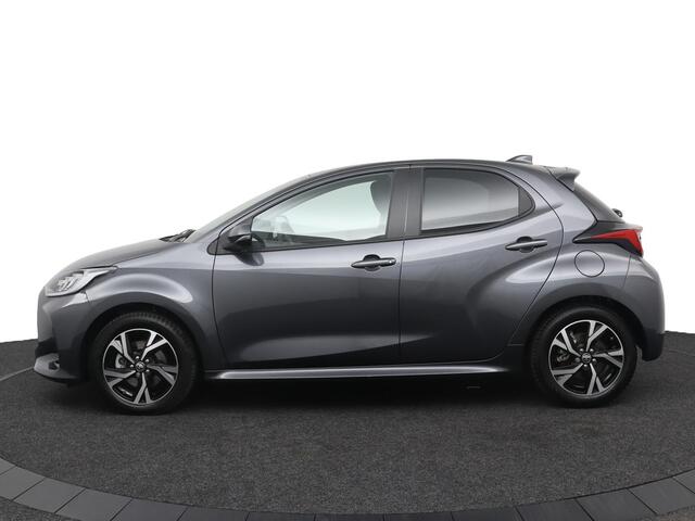Toyota YARIS 1.5 Hybrid 115 First Edition | Parkeercamera | Keyless | Climate control |