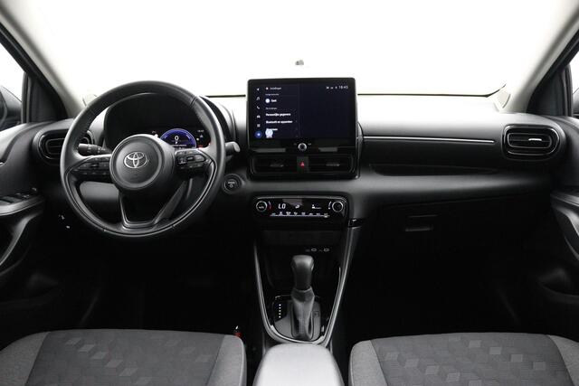 Toyota YARIS 1.5 Hybrid 115 First Edition | Parkeercamera | Keyless | Climate control |