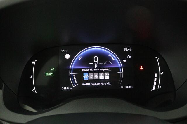 Toyota YARIS 1.5 Hybrid 115 First Edition | Parkeercamera | Keyless | Climate control |