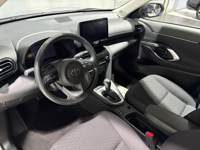 Toyota YARIS Cross 1.5 Hybrid 115 Active BTW Auto, 1 Eigenaar, Origineel Nederlandse Auto, Apple Carplay/Android auto, Camera, Lichtmetalen velgen, Fabrieksgarantie t/m 2035