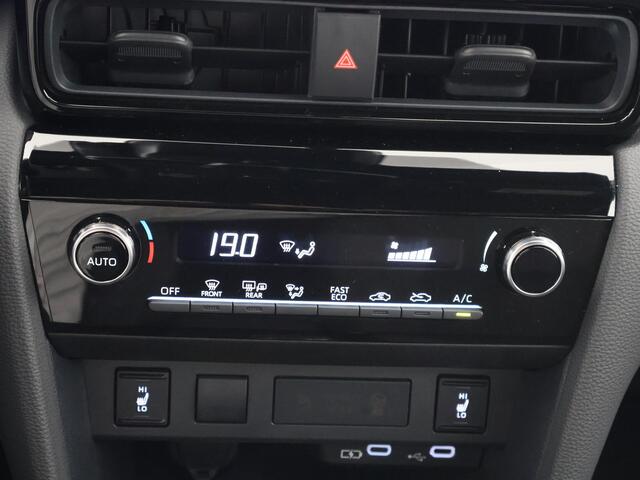 Toyota YARIS Cross 1.5 Hybrid 115 Dynamic Luxury | Stuur- & Stoelverwarming | Apple Carplay & AndroidAUTO | Camera