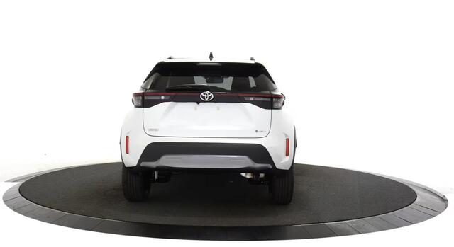 Toyota YARIS Cross 1.5 Hybrid 130 Executive Cruise control adaptief / 360 Camera / Elektrische achterklep