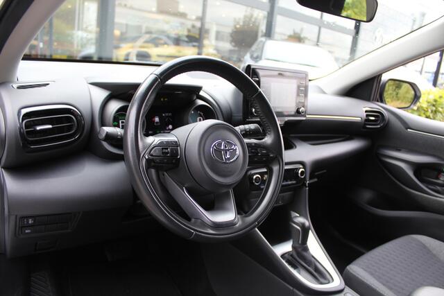 Toyota YARIS 1.5 Hybrid First Edition | Rijklaar | Apple/Android | Bluetooth | Adap. Cruise. | DAB+ | Clima | Camera