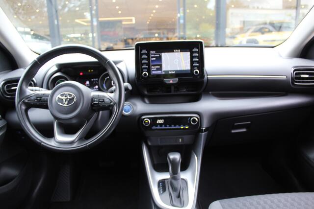 Toyota YARIS 1.5 Hybrid First Edition | Rijklaar | Apple/Android | Bluetooth | Adap. Cruise. | DAB+ | Clima | Camera