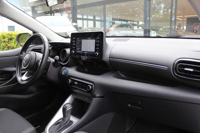 Toyota YARIS 1.5 Hybrid First Edition | Rijklaar | Apple/Android | Bluetooth | Adap. Cruise. | DAB+ | Clima | Camera