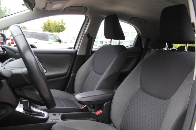 Toyota YARIS 1.5 Hybrid First Edition | Rijklaar | Apple/Android | Bluetooth | Adap. Cruise. | DAB+ | Clima | Camera