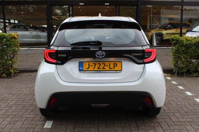 Toyota YARIS 1.5 Hybrid First Edition | Rijklaar | Apple/Android | Bluetooth | Adap. Cruise. | DAB+ | Clima | Camera