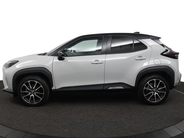 Toyota YARIS Cross 1.5 Hybrid GR Sport | JBL Audio | Stoelverwarming | Elektrische achterklep | Achteruitrijcamera| Parkeersensoren | Apple Carplay | Android Auto |