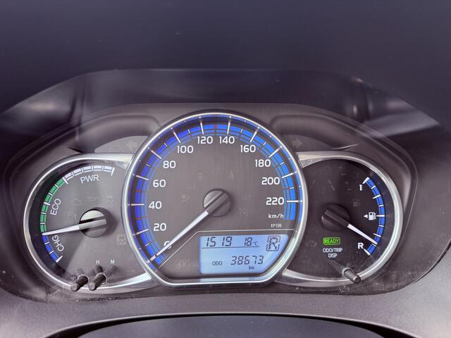 Toyota YARIS 1.5 Hybrid Dynamic Navi Cruisecontrol LM velgen