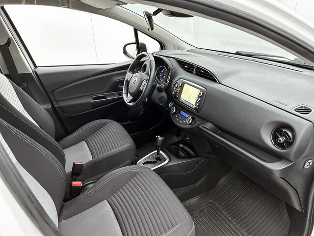 Toyota YARIS 1.5 Hybrid Design Sport | Navigatie | Camera | Airco |