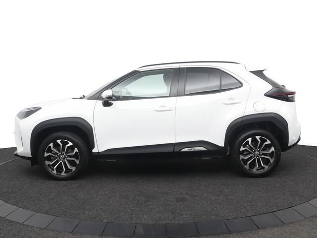 Toyota YARIS Cross 1.5 Hybrid Dynamic | Navigatie | Trekhaak | Parkeercamera |