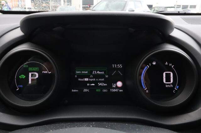 Toyota YARIS 1.5 Hybrid Dynamic Limited | Stoelverwarming | Keyless | 17 inch | All Seasons