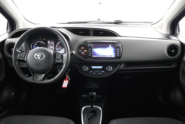 Toyota YARIS 1.5 Hybrid Aspiration | Navigatie systeem | Klimaat control |