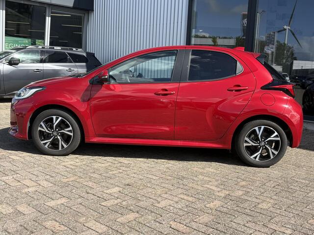 Toyota YARIS 1.5 Hybrid 115 First Edition