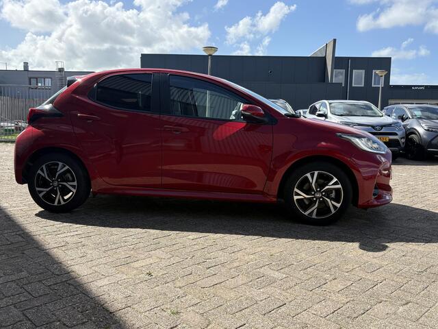 Toyota YARIS 1.5 Hybrid 115 First Edition