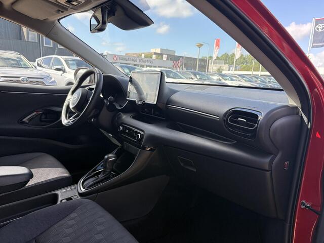 Toyota YARIS 1.5 Hybrid 115 First Edition