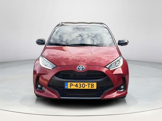 Toyota YARIS 1.5 Hybrid Executive **TREKHAAK/ STOELVERWARMING/ APPLE CARPLAY**