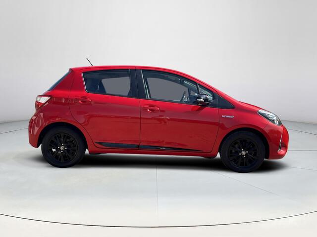 Toyota YARIS 1.5 Hybrid Aspiration | Licht metalen velgen | Apple Carplay/ Androidauto | Keyless entry | Cruise control |