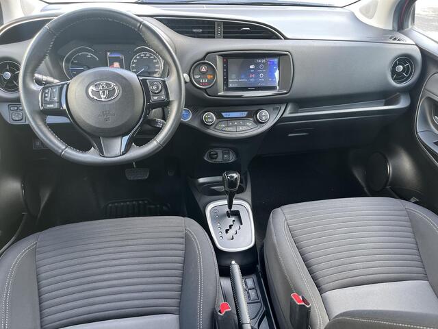 Toyota YARIS 1.5 Hybrid Aspiration | Licht metalen velgen | Apple Carplay/ Androidauto | Keyless entry | Cruise control |
