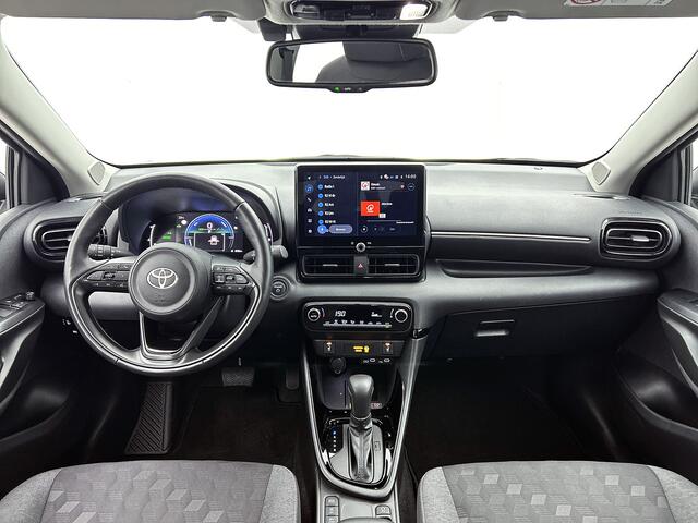 Toyota YARIS 1.5 Hybrid 115 Dynamic | Parkeersensoren V+A | Blindspot | Stuur-Stoelverwarming |