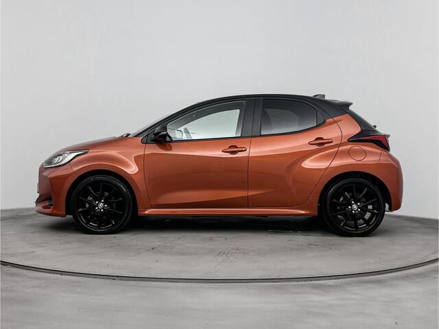 Toyota YARIS 1.5 Hybrid Executive Limited | Stoelverwarming | Navigatie