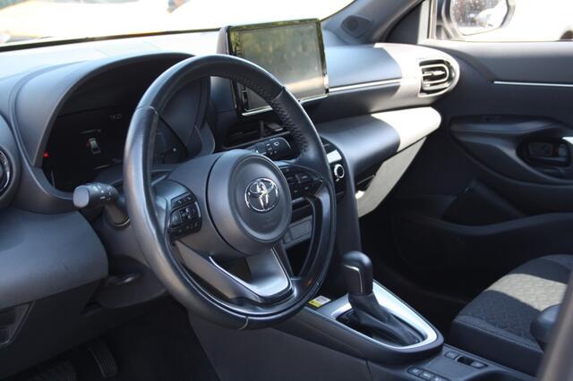 Toyota YARIS 1.5 Hybrid / Garantie / Camera / Airco / Trekhaak / Cruise