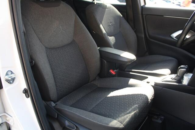 Toyota YARIS 1.5 Hybrid / Garantie / Camera / Airco / Trekhaak / Cruise