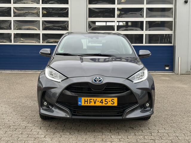 Toyota YARIS 1.5 Hyb. Style | trekhaak | NAV | Stoelverwarming