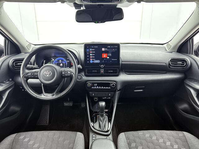 Toyota YARIS 1.5 Hybrid 115 Dynamic | Stuur-Stoelverwarming | Parkeersensoren | Apple Carplay-Android Auto | **