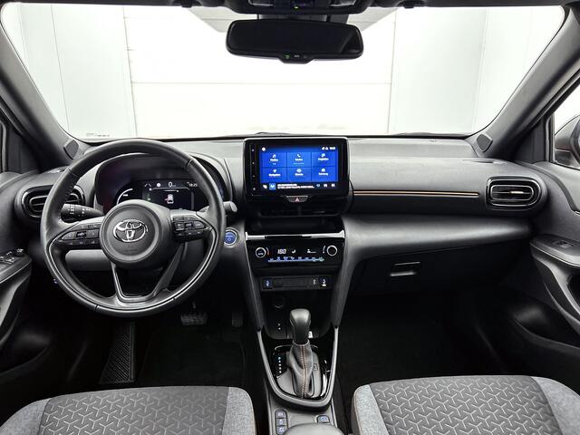 Toyota YARIS Cross 1.5 Hybrid Dynamic Bi-tone | Navigatie | PDC | BLS | Stuur-Stoelverwarming |