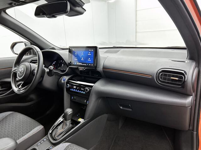 Toyota YARIS Cross 1.5 Hybrid Dynamic Bi-tone | Navigatie | PDC | BLS | Stuur-Stoelverwarming |