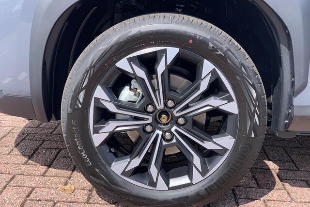 Toyota YARIS Cross 1.5 Hybrid 130 First Edition Comfort Pack / Uit voorraad leverbaar!